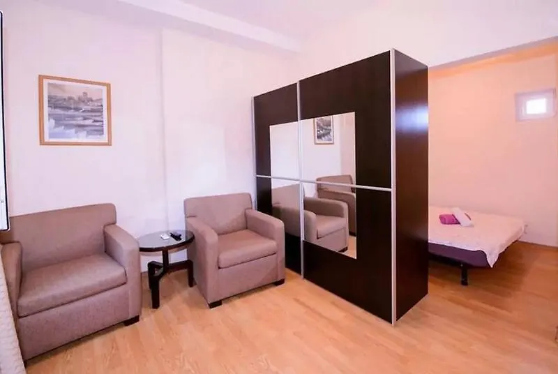 Rent For Comfort Rooms Bükreş 3*,  Romanya