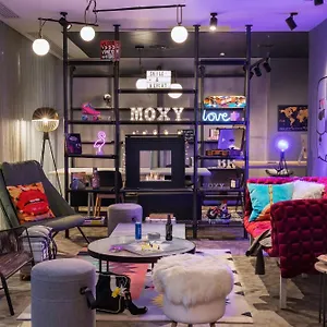 Moxy Old Town *** Bucharest